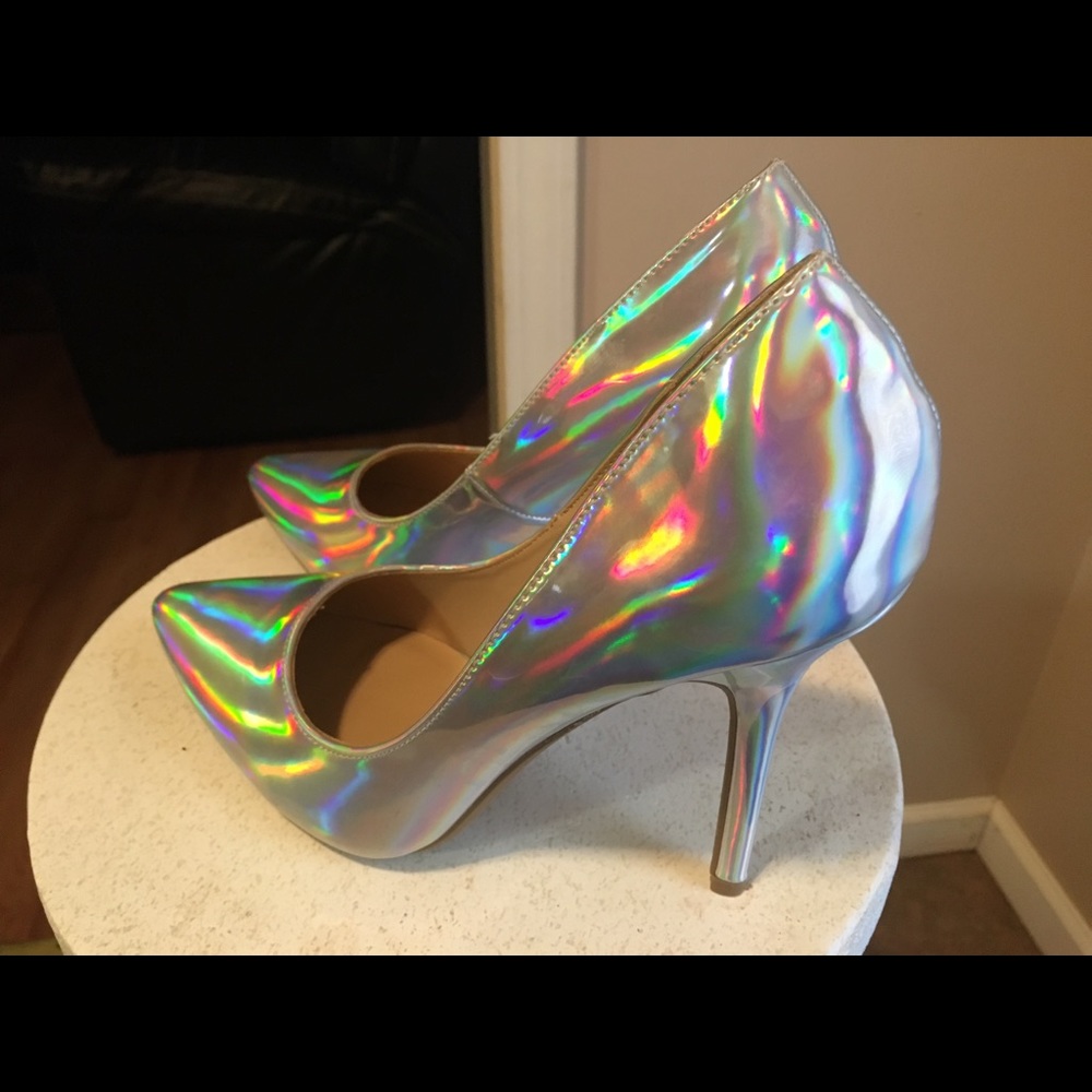 Holographic heel. 8.5 NEVER worn. Offer anything